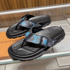 Louis Vuitton Slippers